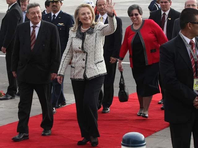 Ngoại trưởng Mỹ Hillary Clinton trong chuyến công du tới Peru